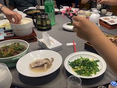 -香山湖家家宴(中山陵店)