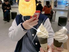 -喜茶(杭州滨江宝龙店)
