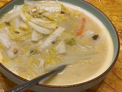 -沪华海鲜大酒楼(南汇店)
