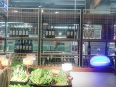 -宝燕海货工场(长江国际店)