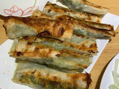 素三鲜锅贴-嘉和一品粥(山水店)
