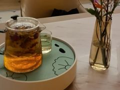 -荷花亭·湖北融合菜(中商广场店)