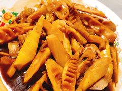 -小六农家乐(崇明西沙湿地店)