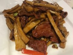 杏鲍菇炒牛柳-临潼印象·特色陕菜