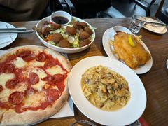 -FABIO’S费比欧披萨餐厅