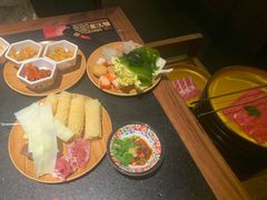 -牛New寿喜烧(虹桥新天地店)