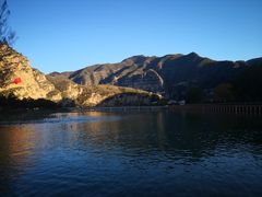 -百里峡七彩艺术小镇