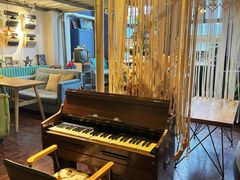 -84那年咖啡馆(李沧万达店)