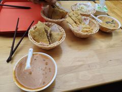 -方中山胡辣汤(成都首店)