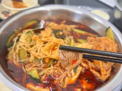 -周良天山牛杂城(天山路总店)