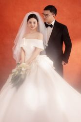 -雪中彩影婚纱摄影·微光艺术中心