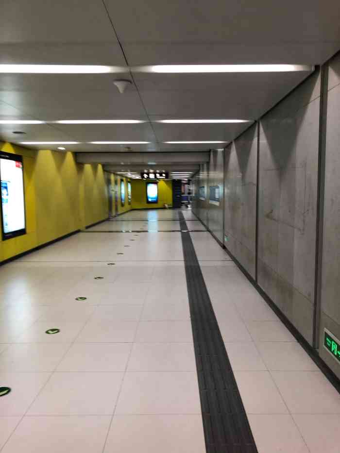 小红门地铁站-"确定这里归朝阳区管辖?仅仅是南四环外一点.