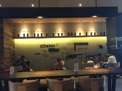 -星巴克臻选(上海长风大悦城店)