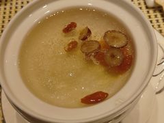 -雍和会海鲜姿造自助(湖东路店)