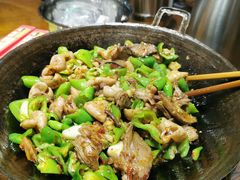 特色干锅肥肠-张氏父子常德肠子馆(贺龙店)