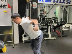 -汗水空间私教健身连锁(SM广场店)