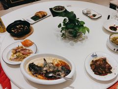 -沪华海鲜大酒楼(南汇店)