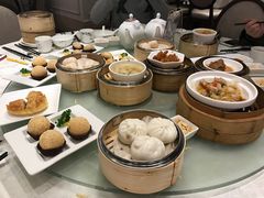 -鸿星海鲜酒家(格兰中心店)