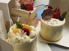 -花花卷卷·鲜食蛋糕(静安久光百货店)
