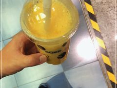 -每日新鲜水果吧(芮欧百货店)