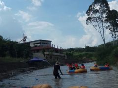 -长泰漂流水陆空景区