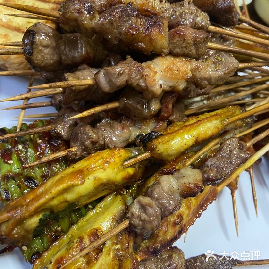 锡蒙火锅烧烤(仁泰里店)