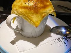 传统法式酥皮黒菌蘑菇汤-Famous肥猫墨西哥音乐餐吧(五棵松华熙LIVE店)