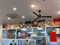 -老西白点心店