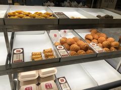 -君之狮子山·轻糖烘焙(松江印象城店)