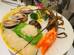 海鲜拼盘（小青龙）-红雀围·海鲜火锅(陆家嘴中心店)