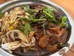 -灵山卢梅燕粉店