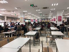 大堂-语言大学-清真食堂