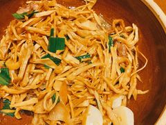 鸡汁笋丝-渝乡老妈·北京烤鸭(六里桥店)