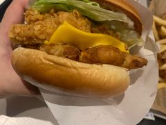 -肯德基(东安路站店)