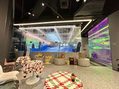-INLANG饮浪室内冲浪(苏河湾万象天地店)