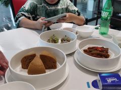-富淳饭店(陆家嘴保利广场店)
