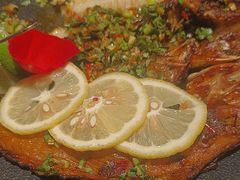 柠檬香烤罗非鱼-雲說·花(西宸天街店)