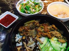 烤牛肉拌饭-猪啊牛呀羊啊铜盘烤肉(正大广场店)