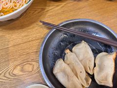 -黄阿姨锅贴大王(万航渡路店)