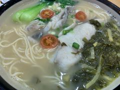 -玖鲜小笼(中山广场店)