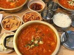 猪颈肉泡菜汤-金北顺大锅家(신사본점)