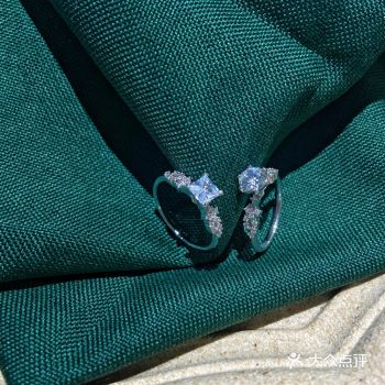 星河滚烫,你是人间理想,方与圆哪一款最能打动你。