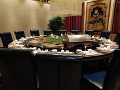 包厢-蒙古人烤羊大师·绿野餐厅(工农大路店)