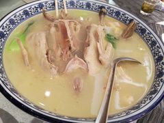 -杭州海华满陇度假酒店