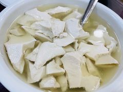 蘸水豆花-扒骨肉雅鱼饭店(三雅文化传承店)