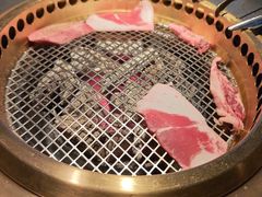 -铭牛烧肉·和牛海鲜自助(高新月牙湖店)
