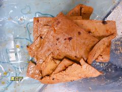 -周黑鸭(北京海淀区新中关店)