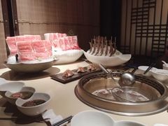 -余欢领鲜火锅(新街口店)