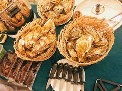 -蚝堡海鲜·威海菜·海肠捞饭·烧烤·亚洲吃蚝公司(幸福门店)