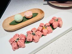 招牌桃花酥-竹外桃花·江南小酒馆(SKP·S店)